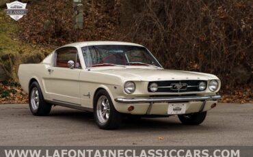 Ford-Mustang-1965-Fastback
