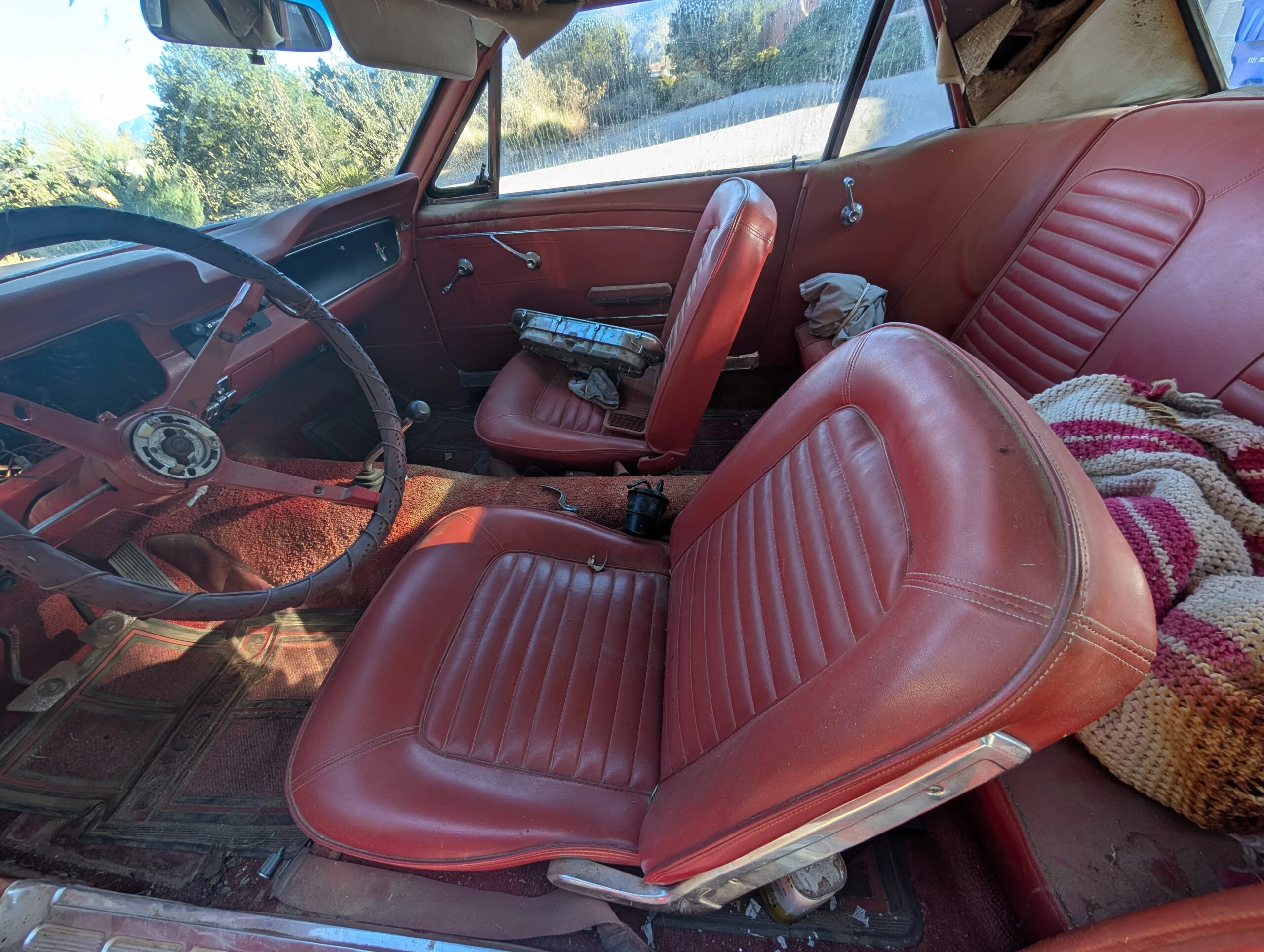 Ford-Mustang-1965-Red-Red-3