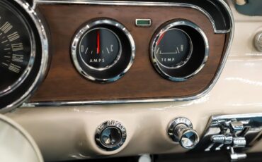 Ford-Mustang-1965-Silver-Blue-Poly-Blue-16
