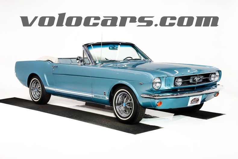 Ford-Mustang-1965-Silver-Blue-Poly-Blue-19