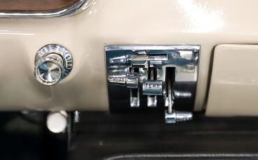 Ford-Mustang-1965-Silver-Blue-Poly-Blue-24