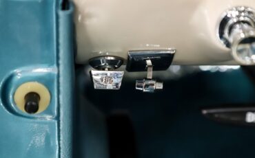 Ford-Mustang-1965-Silver-Blue-Poly-Blue-27