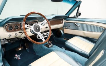 Ford-Mustang-1965-Silver-Blue-Poly-Blue