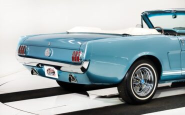 Ford-Mustang-1965-Silver-Blue-Poly-Blue-41