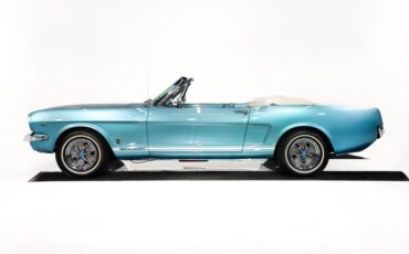 Ford-Mustang-1965-Silver-Blue-Poly-Blue-45