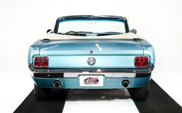 Ford-Mustang-1965-Silver-Blue-Poly-Blue-48