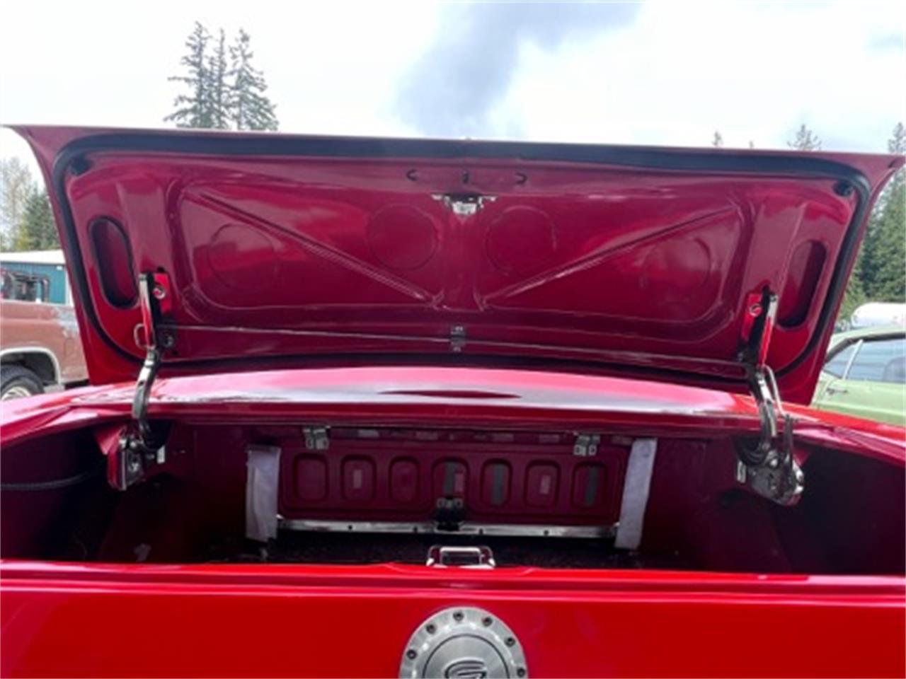 Ford-Mustang-1965-red-red-white-black-25