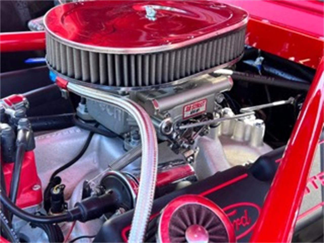 Ford-Mustang-1965-red-red-white-black-3