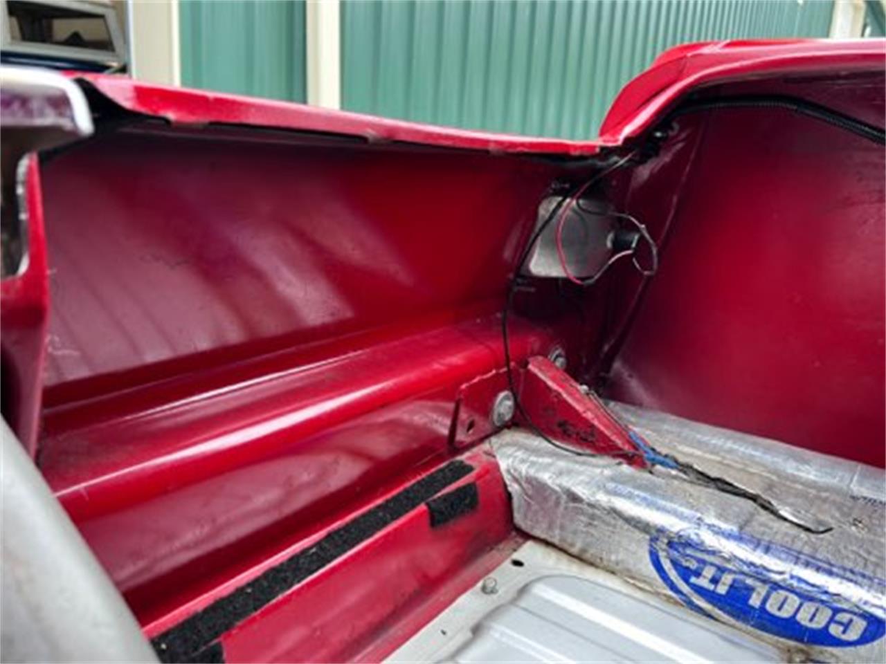 Ford-Mustang-1965-red-red-white-black-32