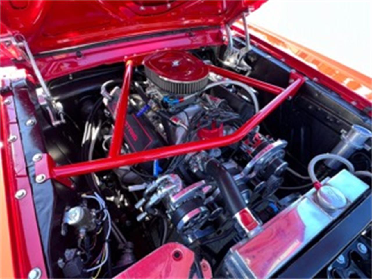 Ford-Mustang-1965-red-red-white-black-34