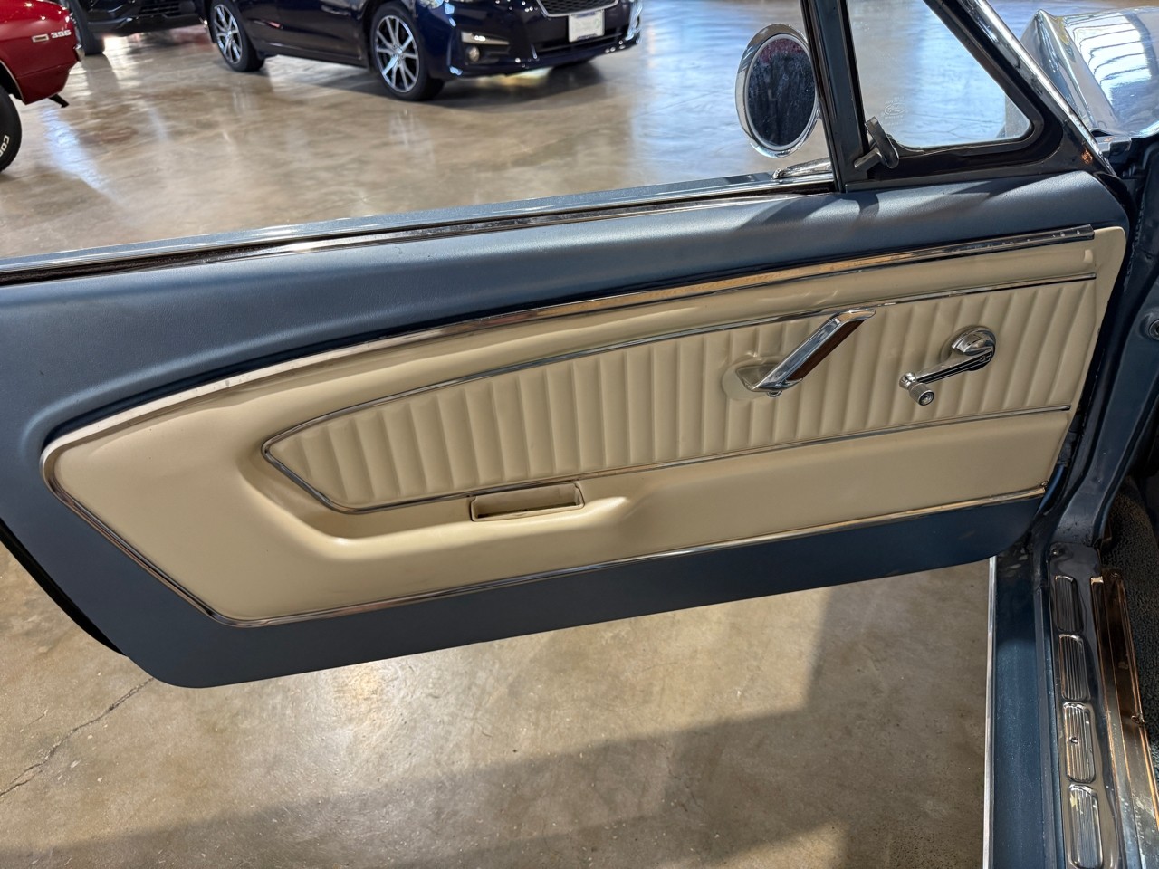 Ford-Mustang-1966-American-Muscle-Car-26