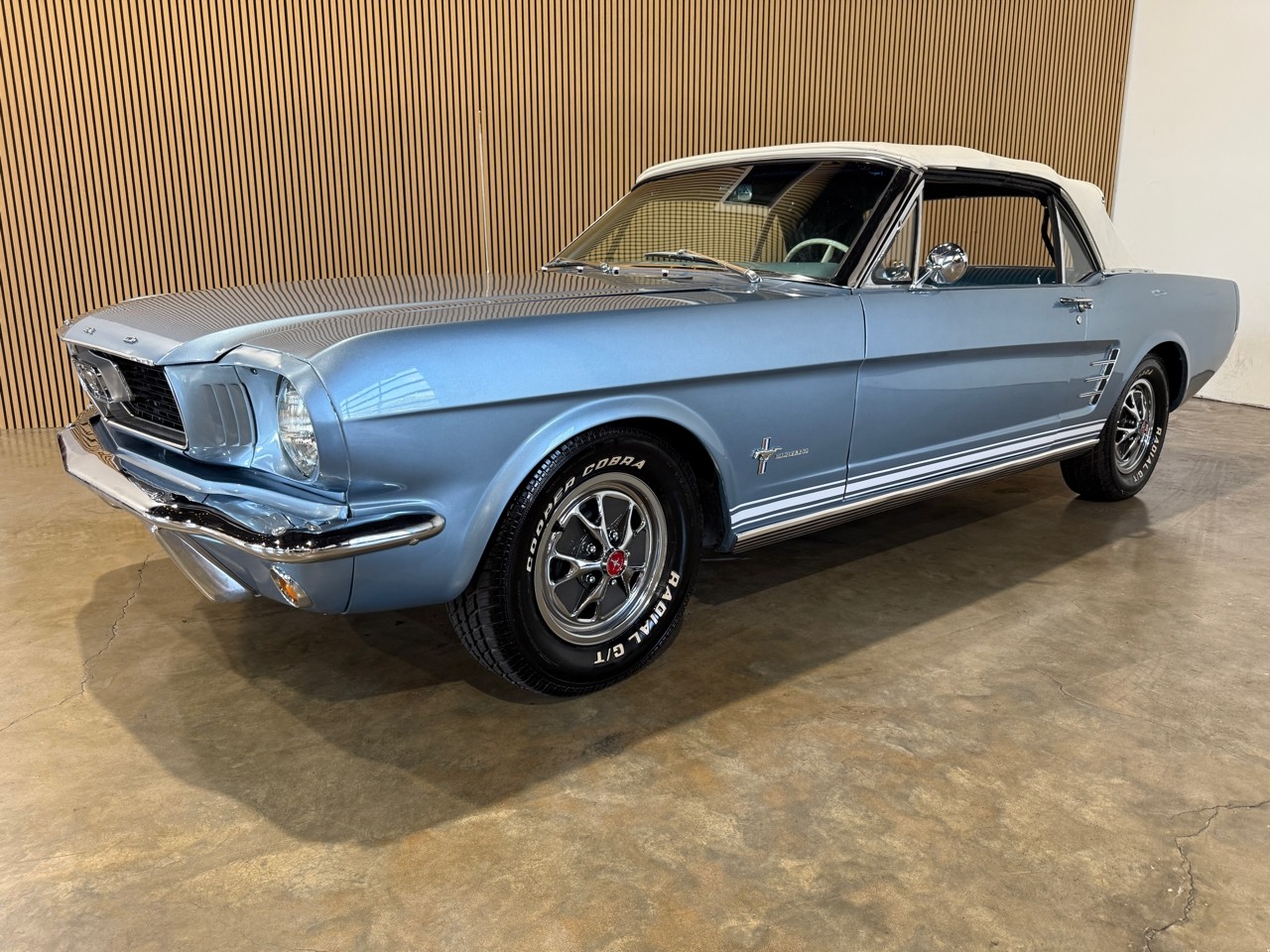 Ford-Mustang-1966-American-Muscle-Car-30
