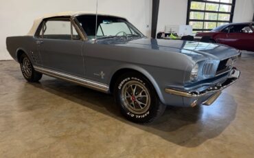 Ford-Mustang-1966-American-Muscle-Car-35