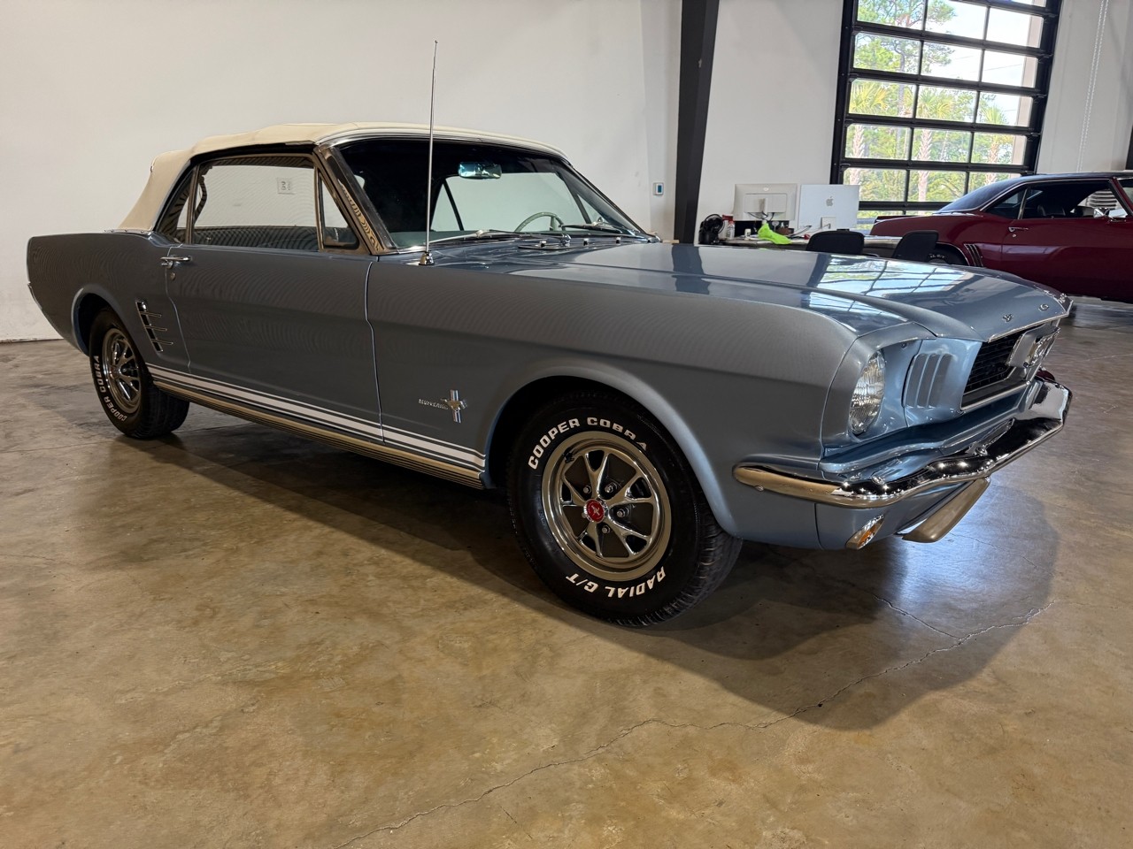 Ford-Mustang-1966-American-Muscle-Car-35