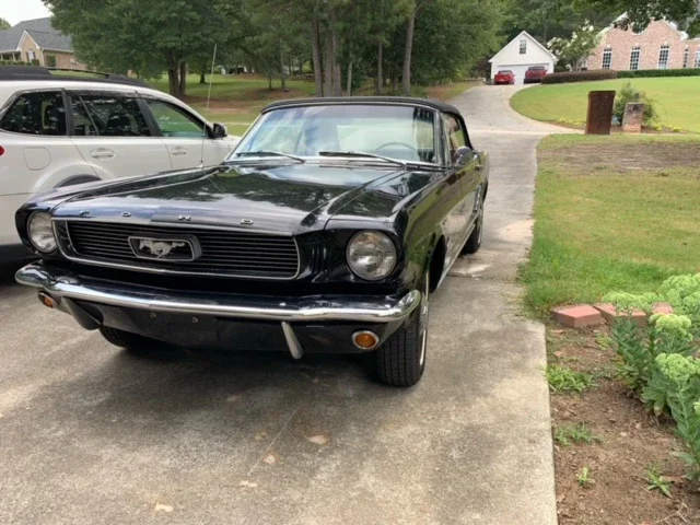 Ford-Mustang-1966-Black-Black-9