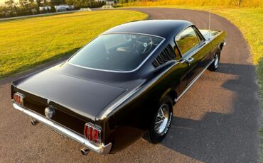 Ford-Mustang-1966-Coupe-12