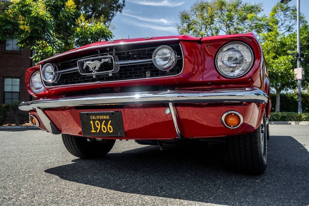Ford-Mustang-1966-Coupe-14