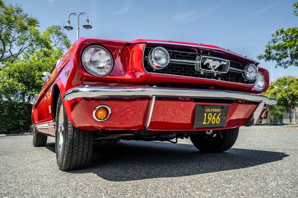 Ford-Mustang-1966-Coupe-15