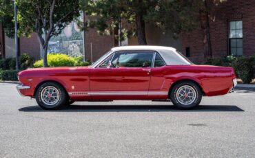 Ford-Mustang-1966-Coupe-2