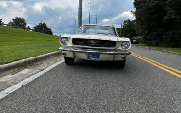 Ford-Mustang-1966-Coupe-2