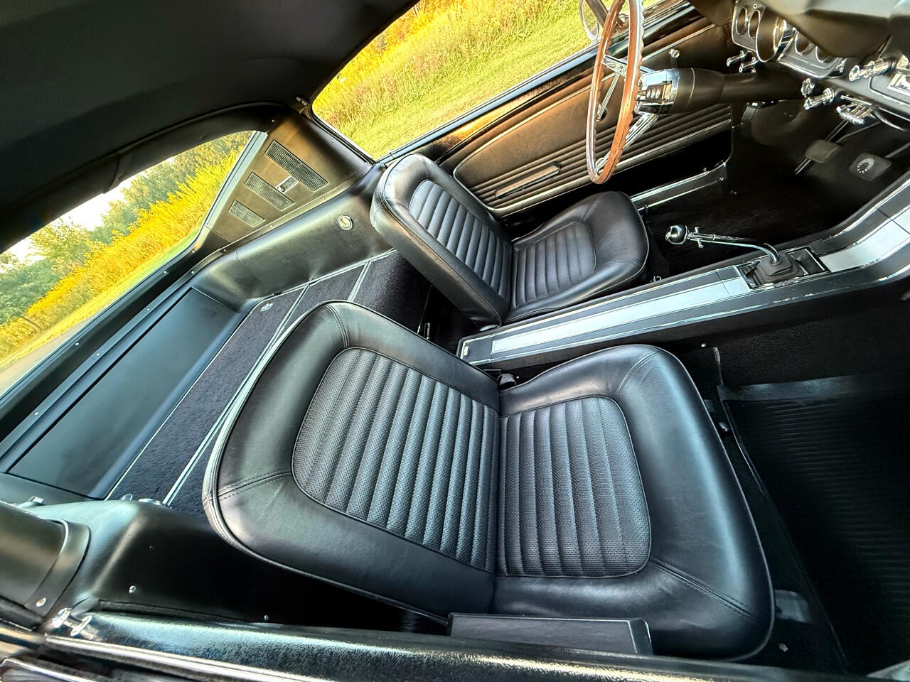 Ford-Mustang-1966-Coupe-22