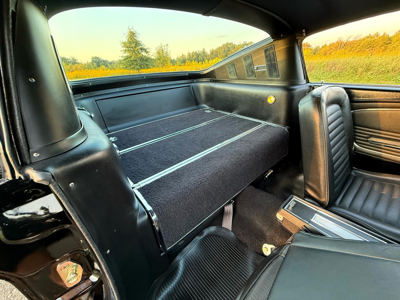 Ford-Mustang-1966-Coupe-26
