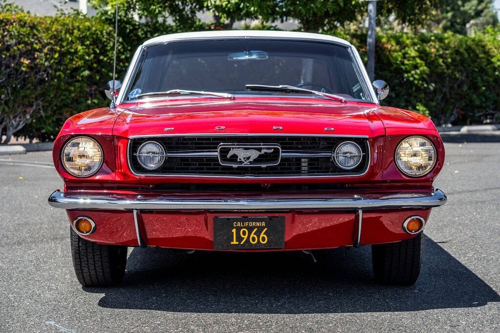 Ford-Mustang-1966-Coupe-26