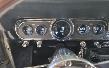 Ford-Mustang-1966-Coupe-28
