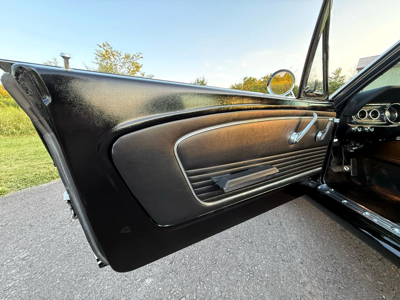 Ford-Mustang-1966-Coupe-32