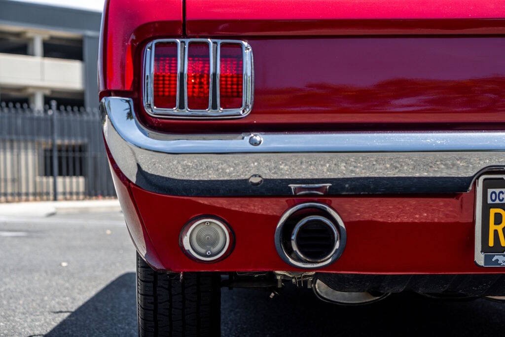 Ford-Mustang-1966-Coupe-33