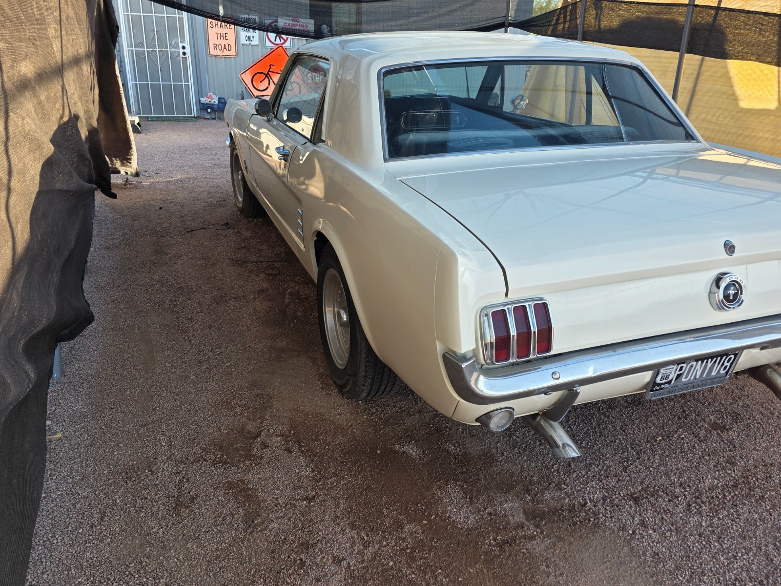 Ford-Mustang-1966-Coupe-4