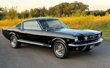 Ford-Mustang-1966-Coupe
