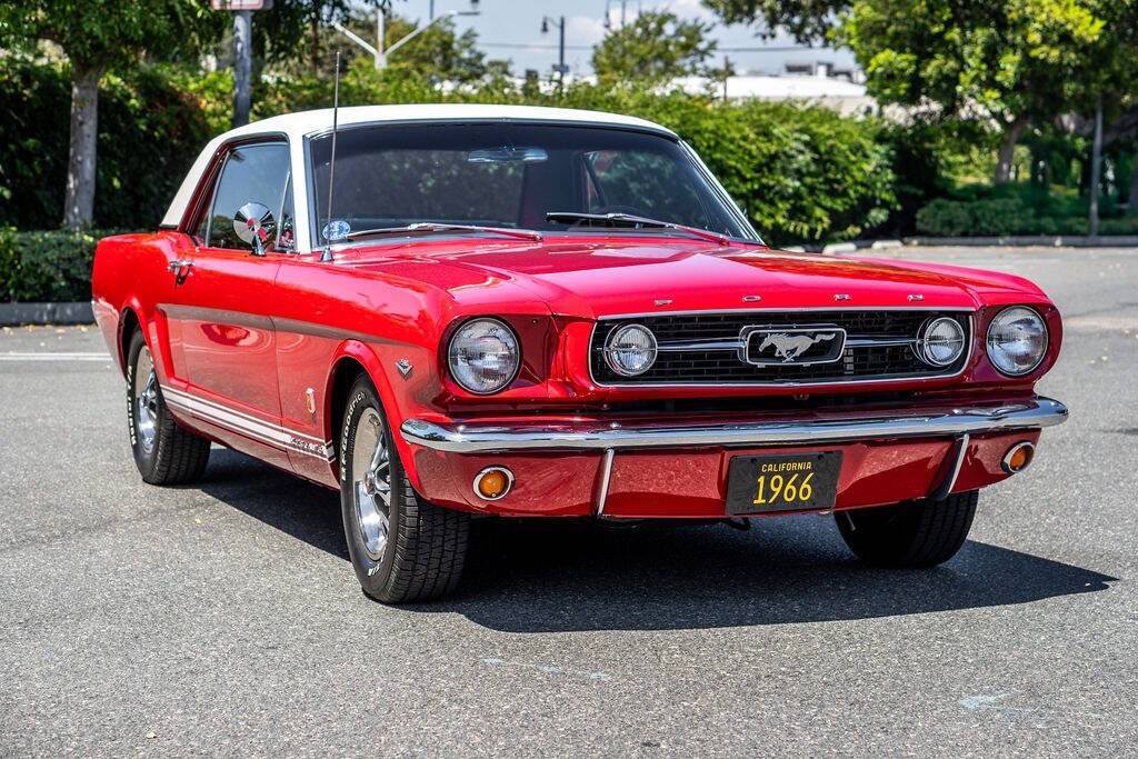 Ford-Mustang-1966-Coupe-7