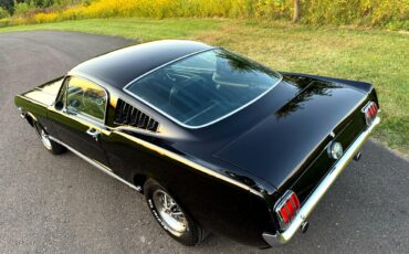 Ford-Mustang-1966-Coupe-8