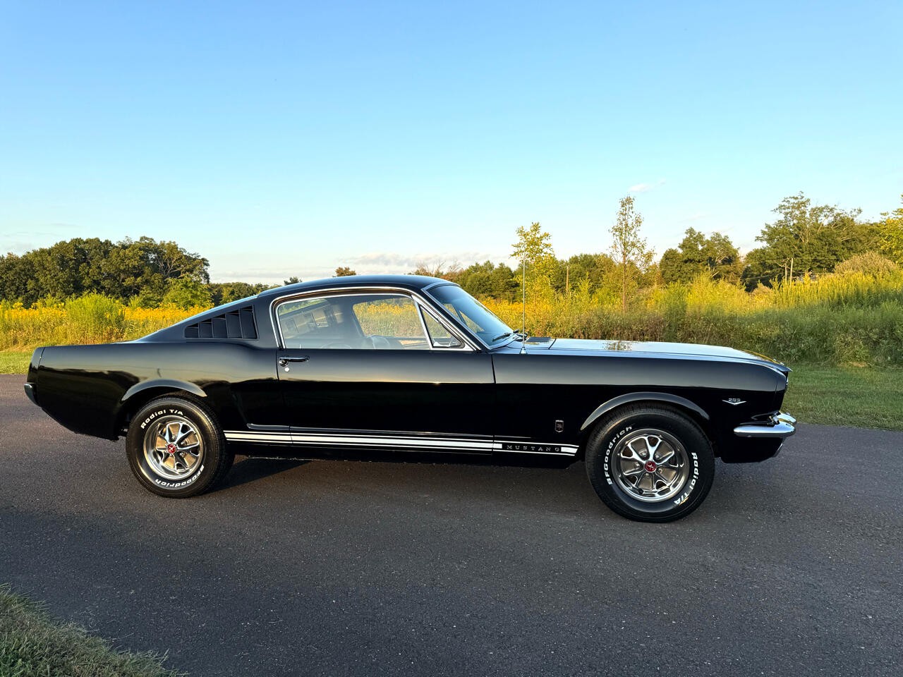 Ford-Mustang-1966-Coupe-9