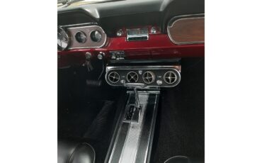 Ford-Mustang-1966-Red-Black-12