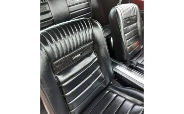 Ford-Mustang-1966-Red-Black-13