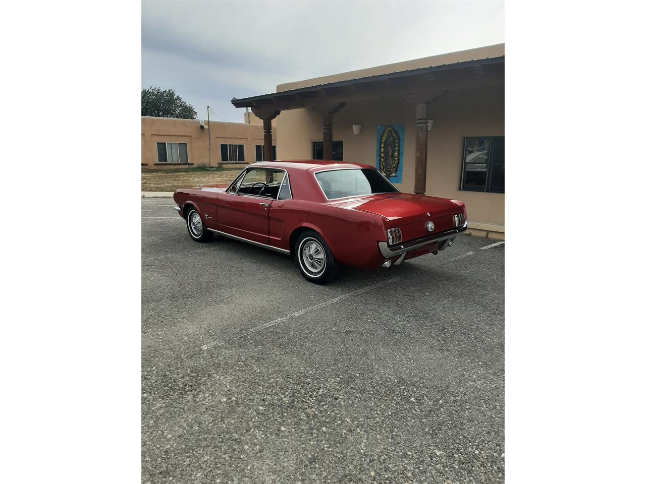 Ford-Mustang-1966-Red-Black-3