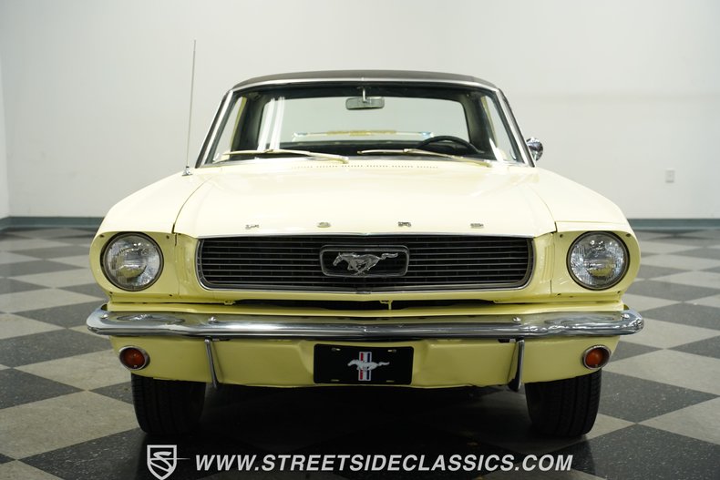 Ford-Mustang-1966-Springtime-Yellow-Black-13