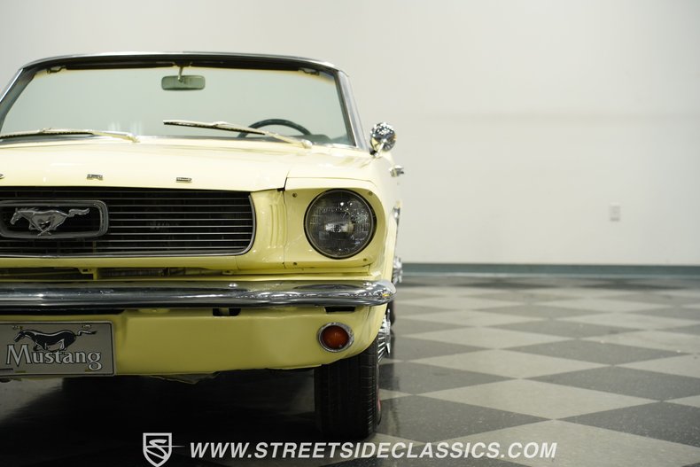 Ford-Mustang-1966-Springtime-Yellow-Black-16