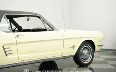 Ford-Mustang-1966-Springtime-Yellow-Black-28