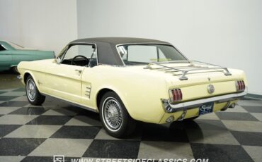 Ford-Mustang-1966-Springtime-Yellow-Black-3