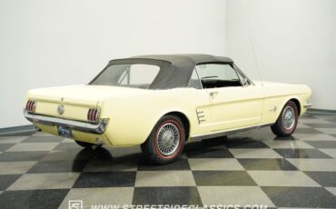 Ford-Mustang-1966-Springtime-Yellow-Black-30