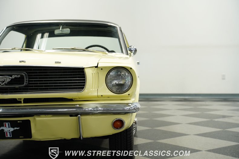 Ford-Mustang-1966-Springtime-Yellow-Black-39