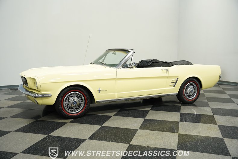 Ford-Mustang-1966-Springtime-Yellow-Black-6