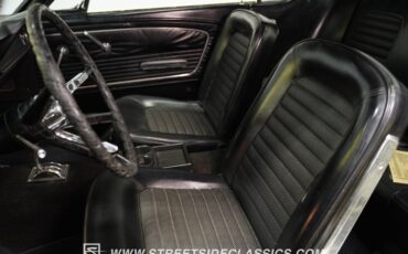 Ford-Mustang-1966-Springtime-Yellow-Black-8
