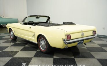 Ford-Mustang-1966-Springtime-Yellow-Black-9
