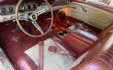 Ford-Mustang-1966-light-beige-emberglo-amp-parchment-6