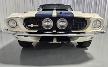 Ford-Mustang-1967-4
