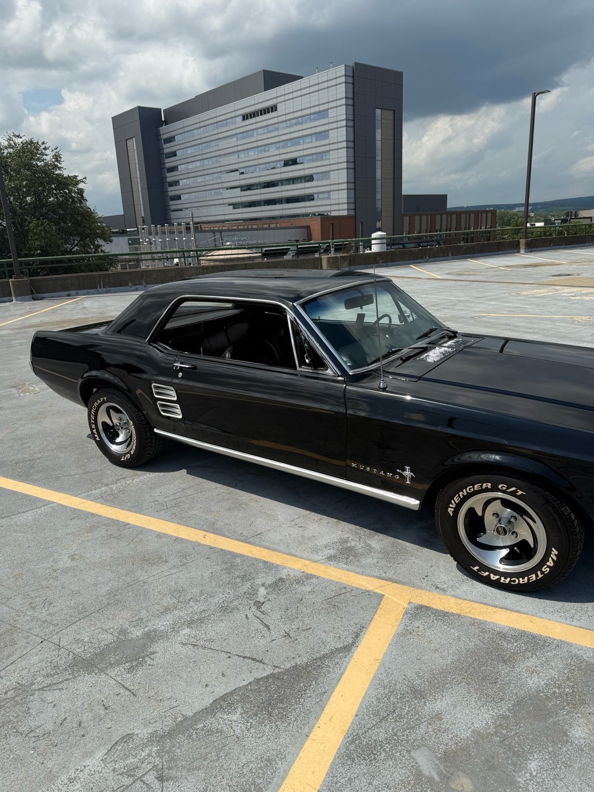 Ford-Mustang-1967-Coupe-1